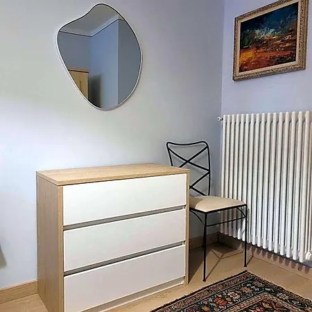 Tavallini Oda ve Kahvaltı Pollone